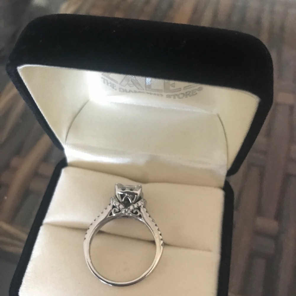 Wedding Ring - image 3